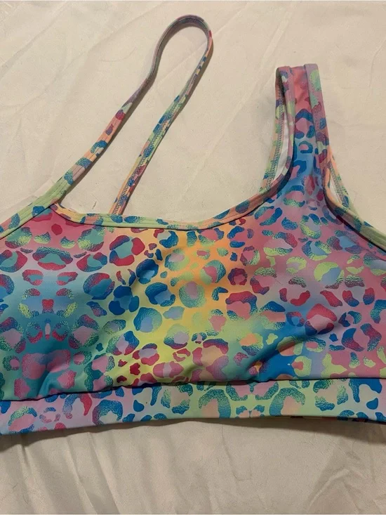 SHEIN Leopard Print Asymmetrical Strap Sports Bra