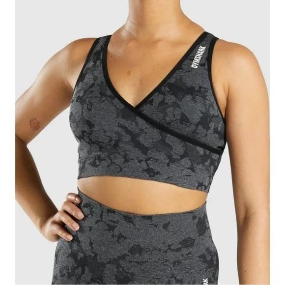Gymshark Sports Bra Womens S? Black Gray Camo Strappy Back Medium Support‎ Gym
