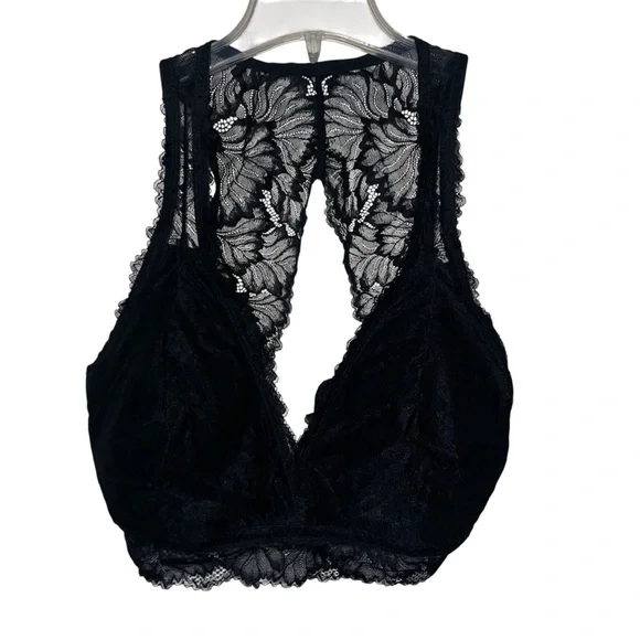 Auden Lightly Lined Bralette Black Size XXL