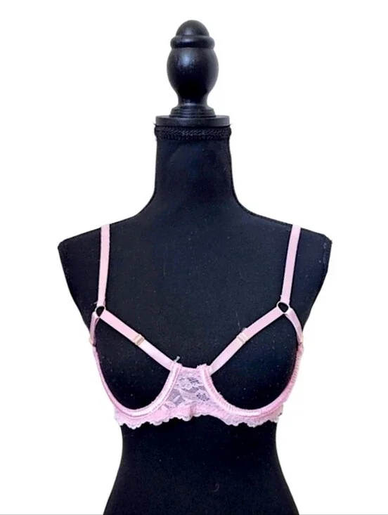 Chic Lace Underwire Bra in Soft Pink