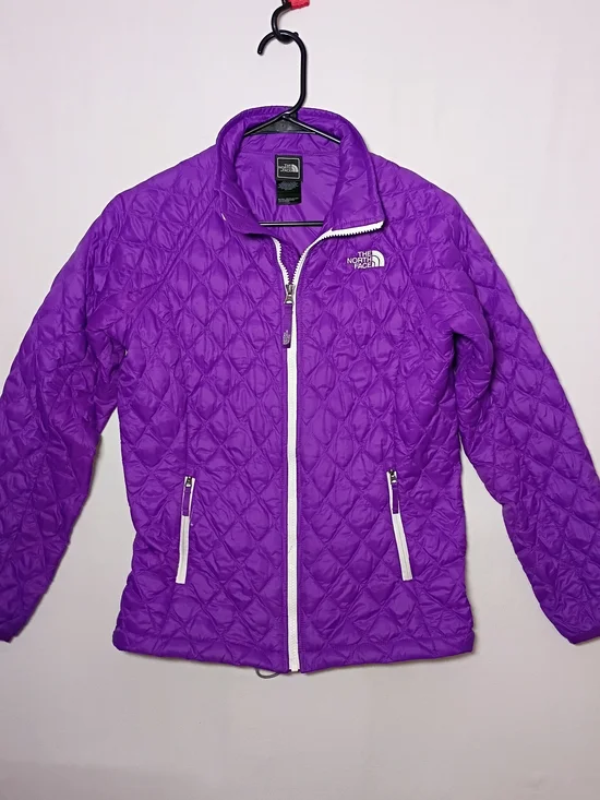 The North Face Girls ThermoBall Quilted Puffer Jacket Large 14/16 Purple
