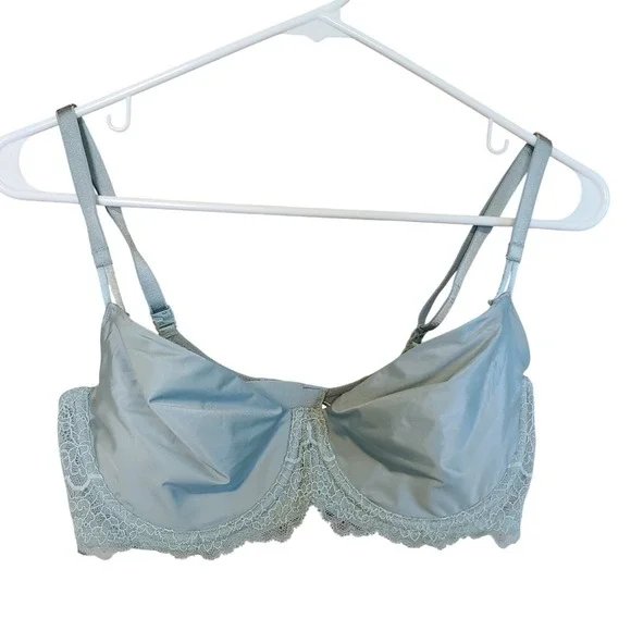 Victoria Secret Dream Angel Push Up Balconette Bra Womens 36D Lace Mint Romantic