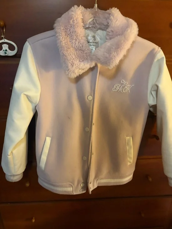 Forever 21 Girls' lavender Hello Kitty Faux Fur Collar Jacket