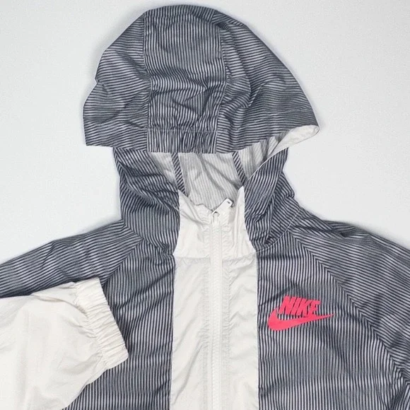Nike Striped‎ Chevron Windrunner Full Zip Jacket White Grey Girls Large Flaws