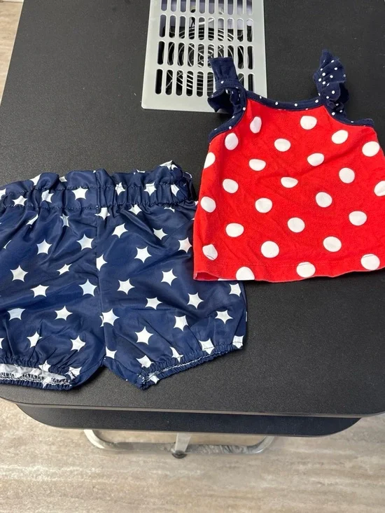 Carter's Red Polka Dot Tank & Navy Star Bubble Shorts Set