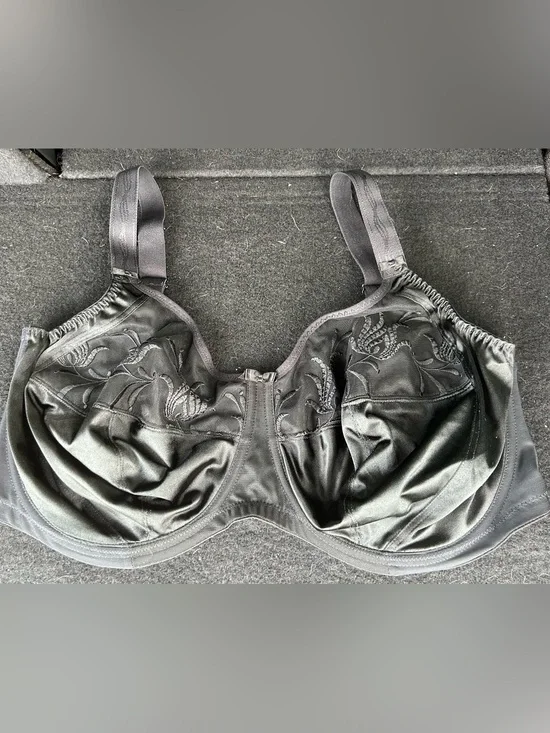 Elomi Black Embroidered Full-Coverage Bra