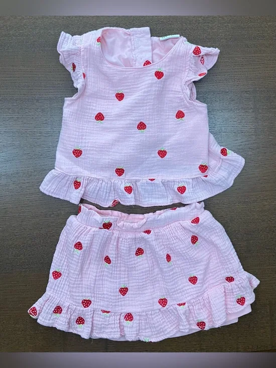 Nicole Miller Pink Strawberry-Print Girls' Two-Piece Top Skirt Set