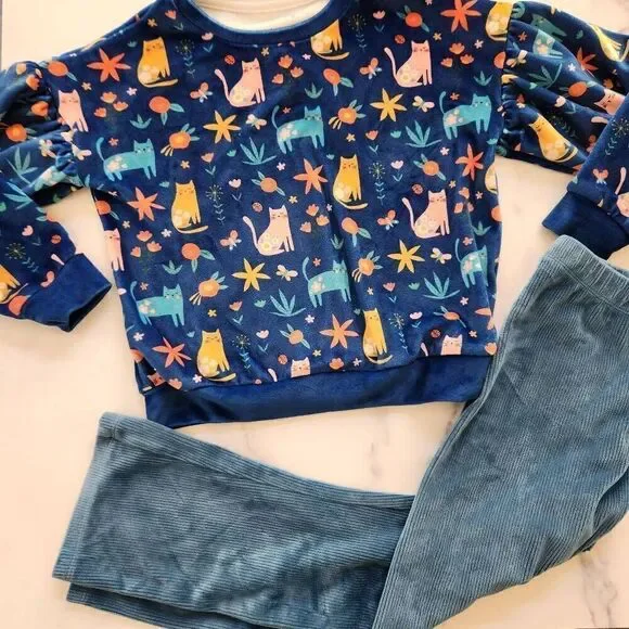 Millie Loves Lily size 5-6 year girls velvet lush glam kitty cat outfit set swea