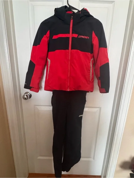 Boys Spyder Jacket and snow pants set