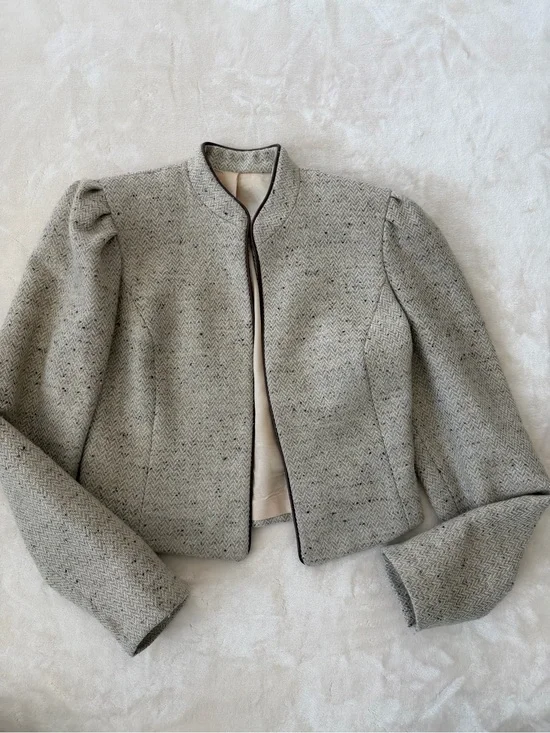 Vintage MJ Concepts in Sportswear Cropped Jacket Size 3