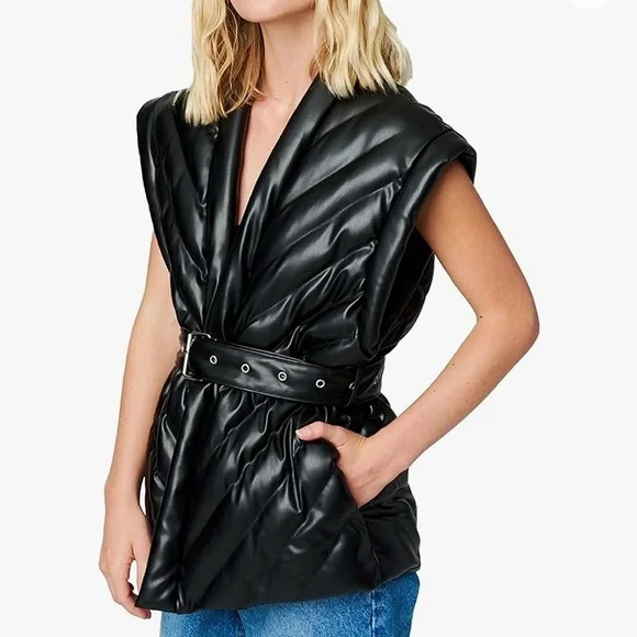 (A8) Blank NYC Under The Radar Puffer Vest, Black, Size‎ L, NWT