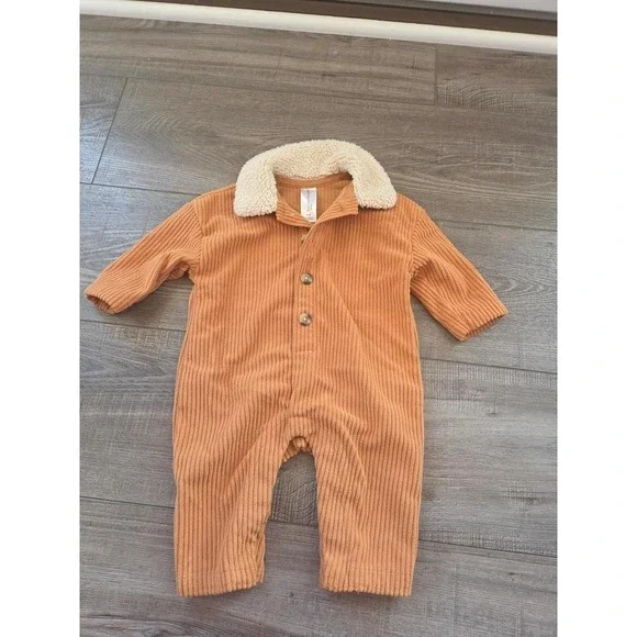 Modern moments baby boy outfit‎ 3 mos