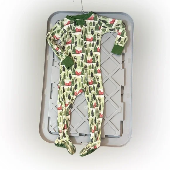 The Honest Company Forest‎ Cabin Print Footie
