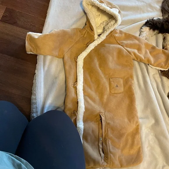 Baby‎ Gap Bear Faux Suede and Sherpa bunting