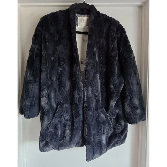 Anthropologie Tiny Editions Women S Dark Blue Coat Long Sleeve Faux Fur