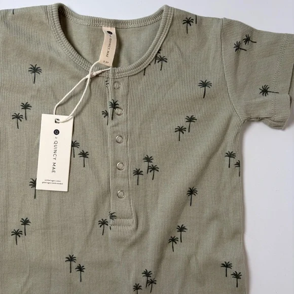 NWT Q by Quincy Mae 2-3Y Gender Neutral Palm Tree Short‎ Sleeve Ribbed Romper