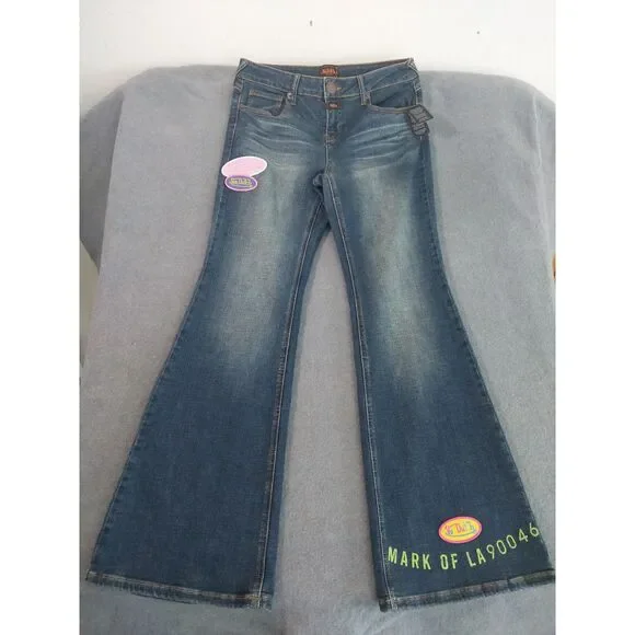 NWT Von Dutch Originals Hazy Blue Flared Jeans Size 28