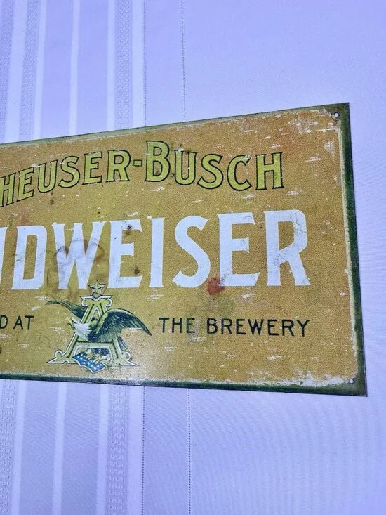 2005 Budweiser Anheuser-Busch Vintage Style Tin Beer Advertising Sign Man Cave
