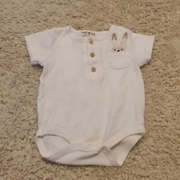 5 For $25 Rabbit + Bear Organic‎ White Baby Onesie Size 3-6 Months