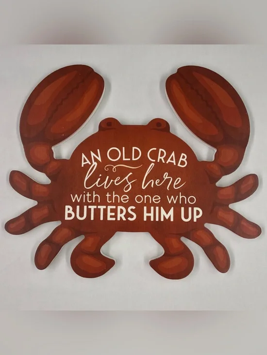 Wood Crab Sign Wall Art An Old Crab Lives Here Nautical Beach House Decor Funny