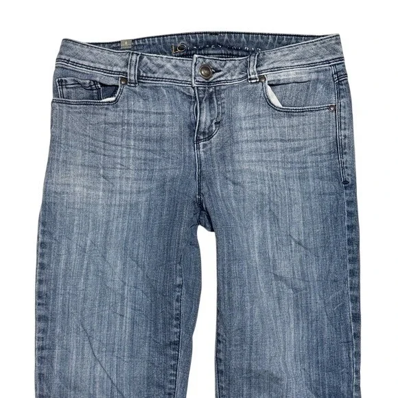 Classic Women's‎ Mid-Wash Blue Jeans