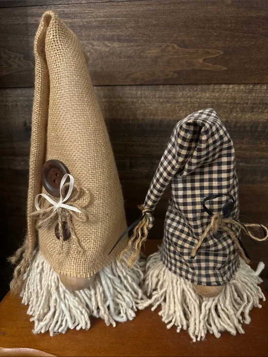 Set of 2 handmade Gnomes decor