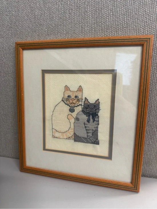 VTG Framed Cat Cross Stitch Needlepoint Folk Art Wall Decor