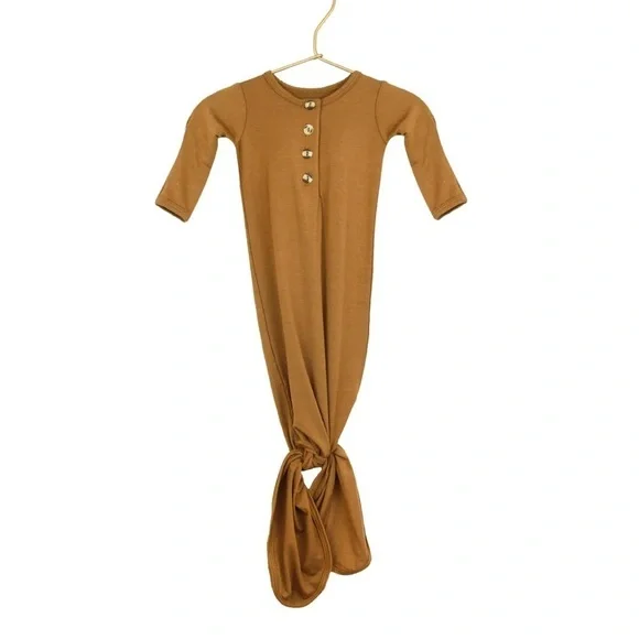 Aubrey Gianna Chloe Button Knot Gown and Hat 0-3M