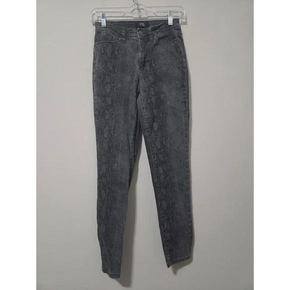 YMI Jeans Womens Gray‎ Snakeskin Print Skinny Denim Pants Size 5/27 Animal Print