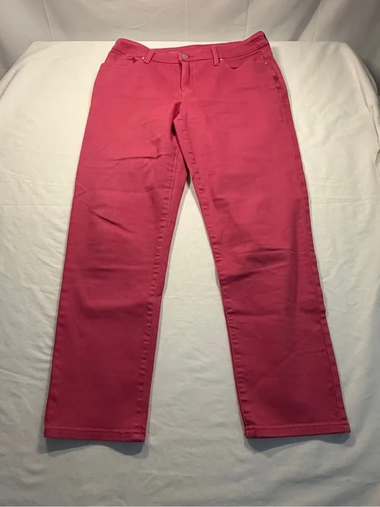 Chicos Size 8 Perfect Stretch Women’s Size Raspberry Slim-Leg Ankle Jeans