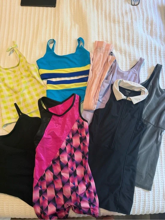 Girls bundle activewear size 7-8