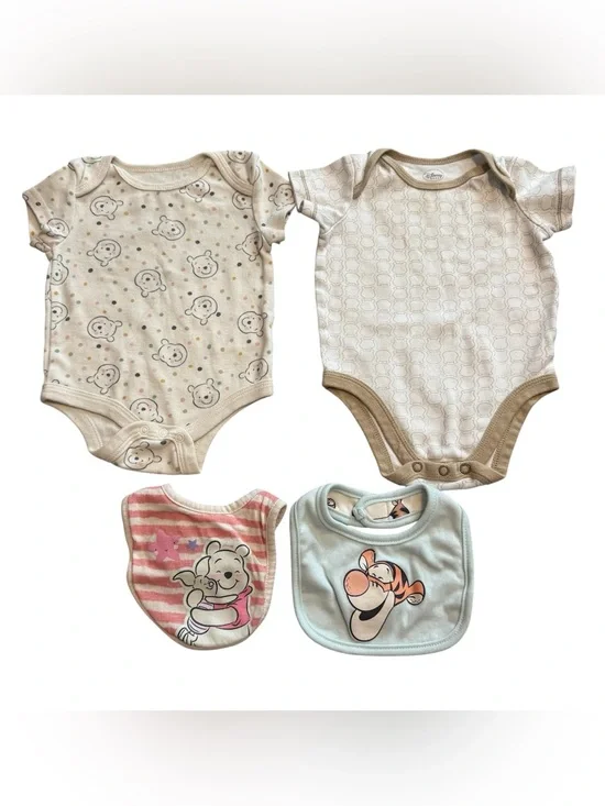 Disney Baby Winnie the Pooh Bundle 3-6M 2 Bodysuits 2 Bibs