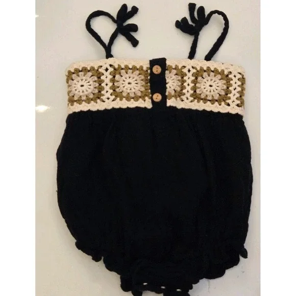 Old Navy Winter Knit and Crochet‎  Beanie Hat 18-24 months  Black