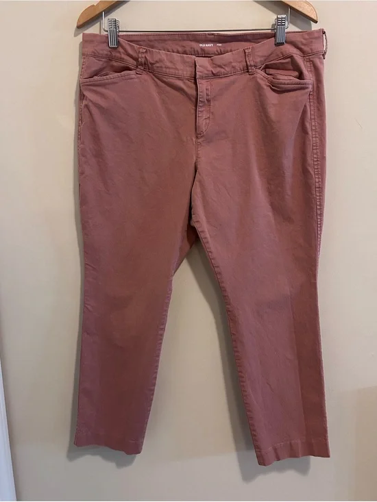 Old Navy Women's‎ Dusty Rose Cropped Stretch Pants