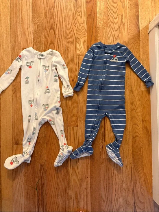 12 mo BRAND NEW Carters Baby Footed One-Piece Pajamas
