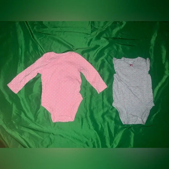 Carters Pink and Gray Polka Dot Kids Bodysuit Set