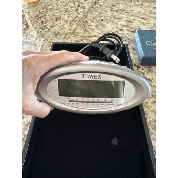 Timex T233G Alarm Clock Radio Nature‎ Sounds Tested Retro Modern Vintage 4614