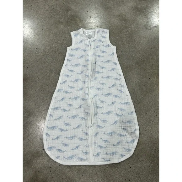 Aden + Anais Muslin Sleep Sack - White And Blue Whales Size S Lightweight Summer