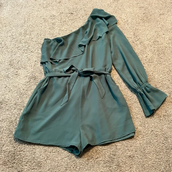 Naked Zebra One Shoulder Ruffle Romper Teal Green Belted‎ Dressy Size S