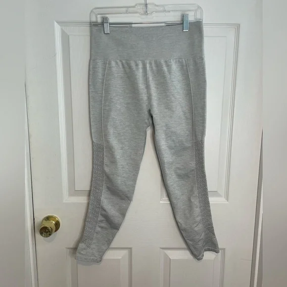 FABLETICS - Perforated seamless leggings