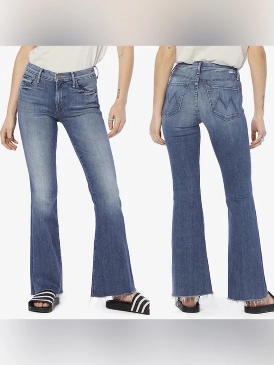 MOTHER- The Weekender Fray in Hop On Hop Off Size 26 High Waist Flare Jeans