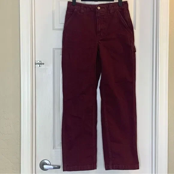 Aritzia TNA Cargo Pants Size 2 Cranberry Color