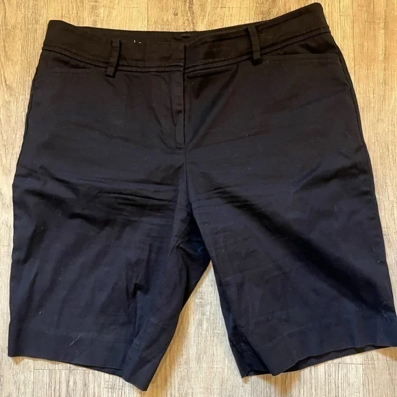 Talbots Perfect Shorts 6P Black
