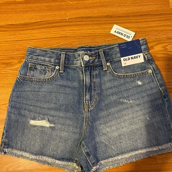 Old Navy High Rise Adjustable Waist Jean Shorts Size 12 (FT)
