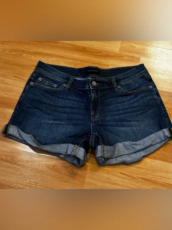 Banana‎ Republic Dark Blue Rolled Cuff Denim Shorts