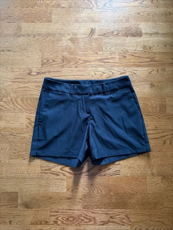 NIKE Golf Shorts Black Pocket Women 2 Chino Athletic Coach Dri Fit 4.5