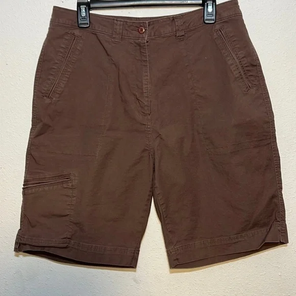 Woolrich Womens Brown Shorts size 14