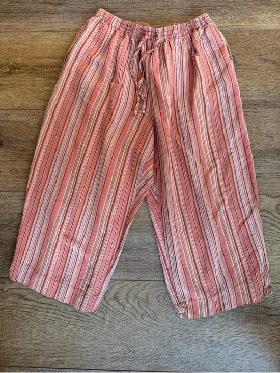 Vintage Alfred Dunner  Striped Pull-On Long Shorts Linen Blend / 14