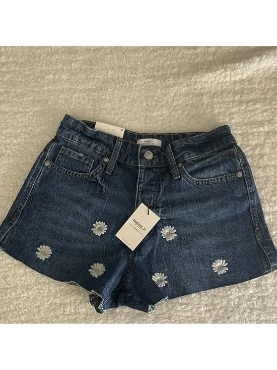 Forever 21 Blue Jean Shorts Daisy Embroidery