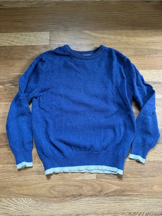 Cat & Jack Sweater boy’s size 8/10 blue with white trim